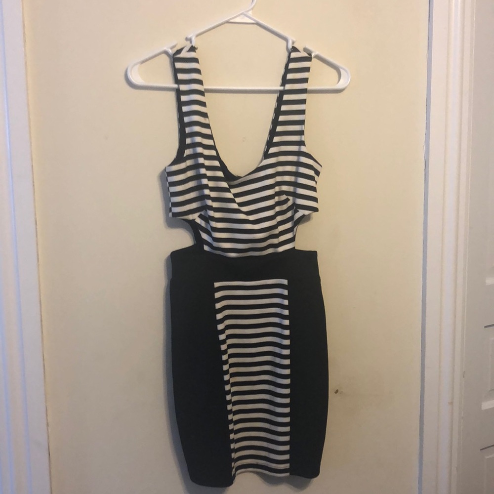 cutout LBD